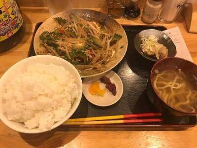 沖縄料理 ソーキ家