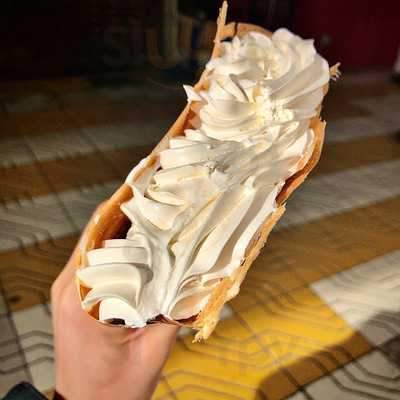 マリオンクレープ 万代シテイ店