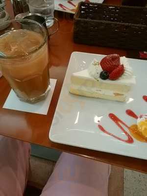 マルモキッチン 阪急梅田店