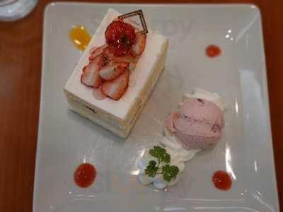 マルモキッチン 阪急梅田店