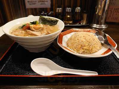 昭和ホルモン 小針店