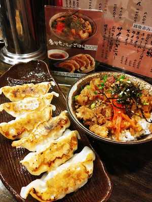 昭和ホルモン 小針店