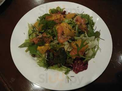 お肉キッチン 粟山バル ランタン