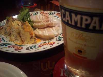 お肉キッチン 粟山バル ランタン