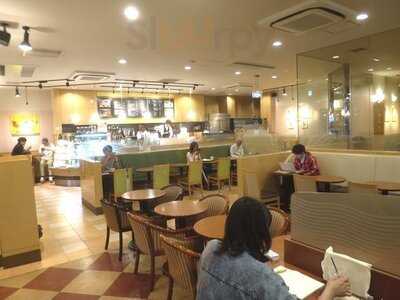 カフェ・ベローチェ 烏丸仏光寺店