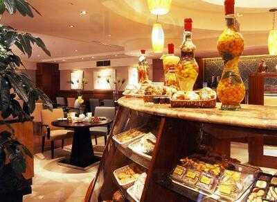 カフェ＆グルメショップ　カフェベル