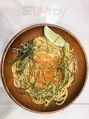 壁の穴 Hepナビオ店