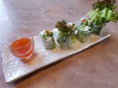 レストラン三宝 白根店