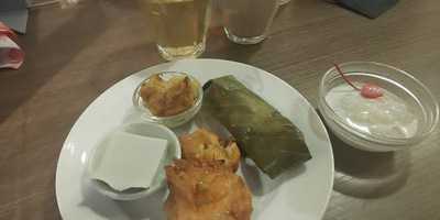 タイ料理バル クンテープ ルクア 大阪店