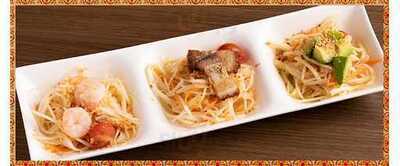 タイ料理バル クンテープ ルクア 大阪店