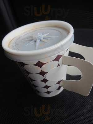 世界で2番めにおいしい焼きたてメロンパンアイス 新潟万代シティ店