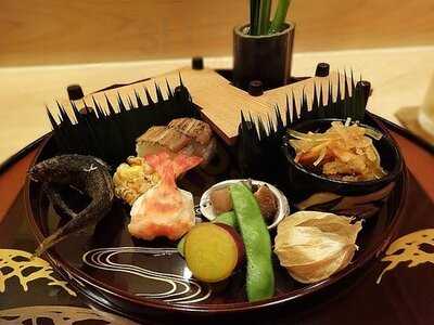 日本料理 是しん