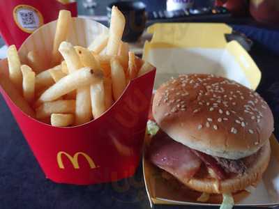 マクドナルド 8号線白根店