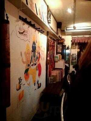 三代目カレー舎、nandi．