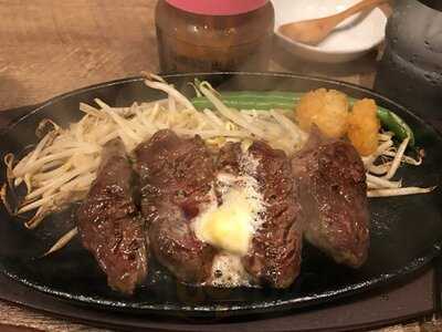 1ポンドのステーキ ハンバーグ タケル 東三国店