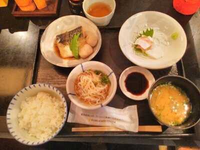 四季自然喰処 たちばな 新大阪本店