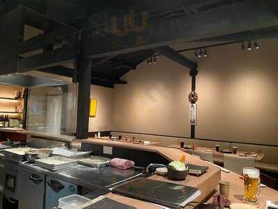 串かつ 花むら 東三国店