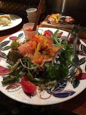 サーモンベーネ 梅田店