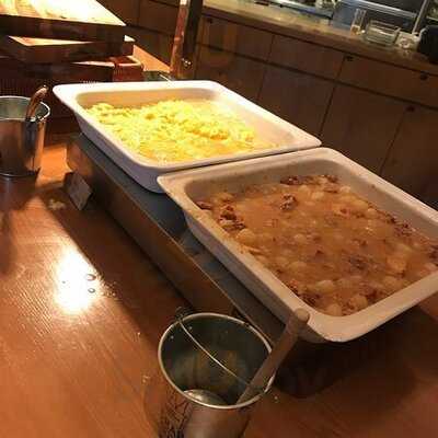 Wool本町ビヤアーケード