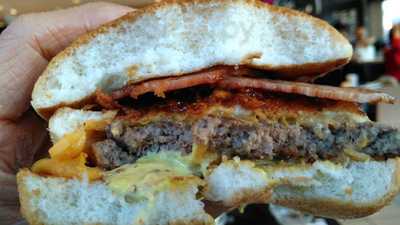 マクドナルド 上新庄駅前店