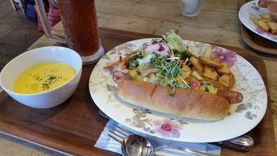 コテアコテベーカリー＆カフェ