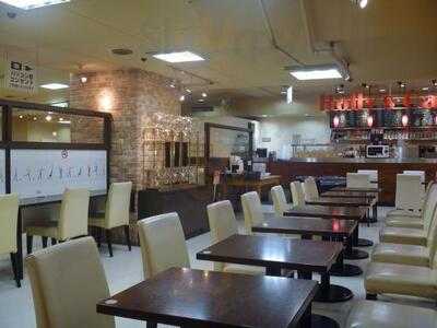 ホリーズカフェ 大阪駅前第3ビル店