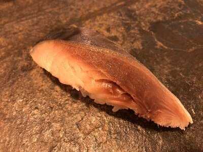 立ち喰い寿司 涛〃