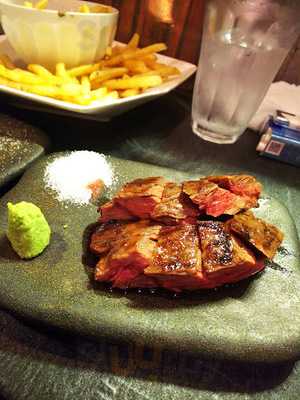 びすと炉 心平゜