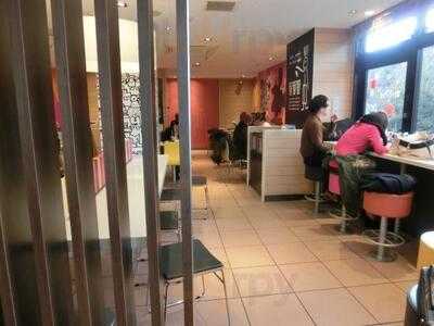 マクドナルド 東三国駅前店