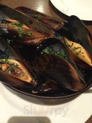 Bistroカランコロン