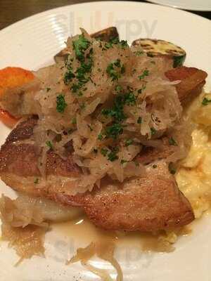 Bistroカランコロン