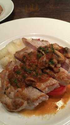 Bistroカランコロン