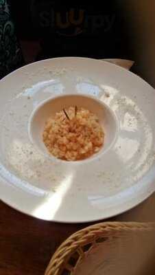 ビストロヴェー