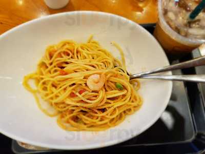 タリーズコーヒー　梅田茶屋町mbs店