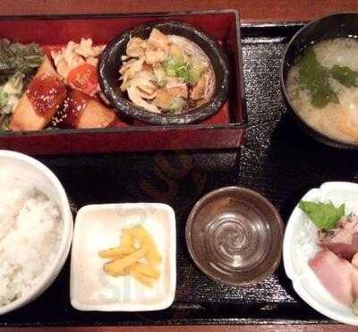 旬魚菜の旨い店 魚蔵