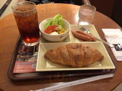 カフェ・ド・クリエ 堂島地下街店