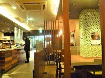 カフェ・ド・クリエ 堂島地下街店