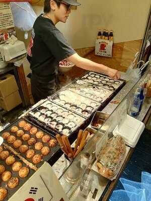 あっちち本舗 西成店