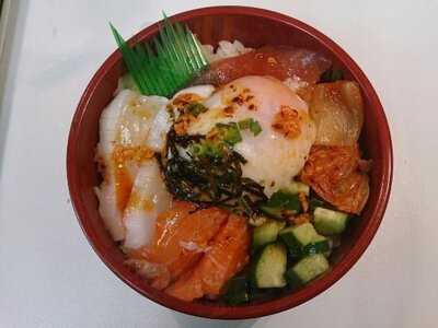 丼丸 京の魚河岸 三条店