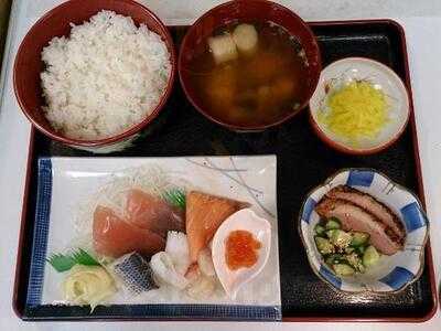 丼丸 京の魚河岸 三条店