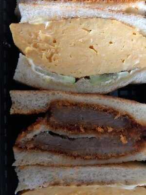 志津屋 イオンモール京都桂川店