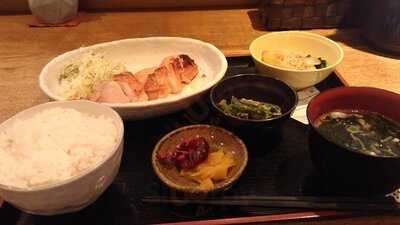 旬魚菜 よし田 南本町店