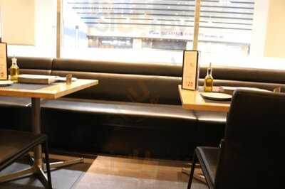 オステリア サクラ