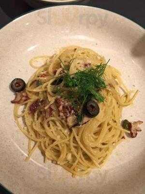 Wired Cafe 梅田nu Chayamachi