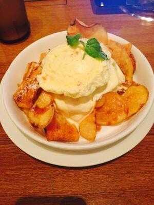 Wired Cafe 梅田nu Chayamachi