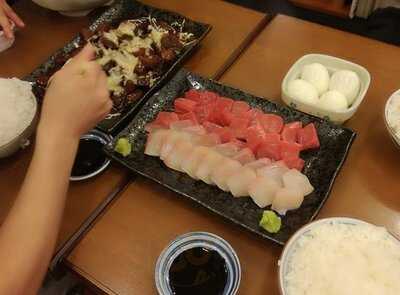 馬肉・まぐろ料理 馬ぐろ