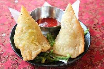 インド料理 Raju山科本店