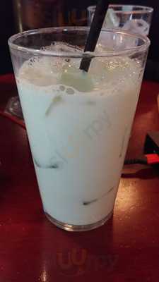 Hub梅田茶屋町アプローズ