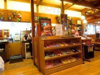 コメダ珈琲店 西大路八条店