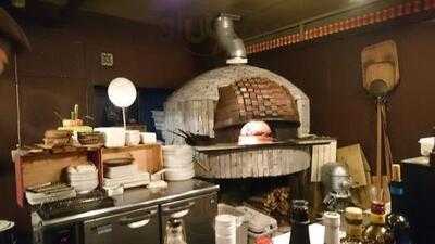 ピッツエリア エルエフシー